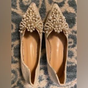 Never been worn, Pearl flats size 11.5, runs small